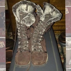 Skechers Grand Jams  faux fur lined boots